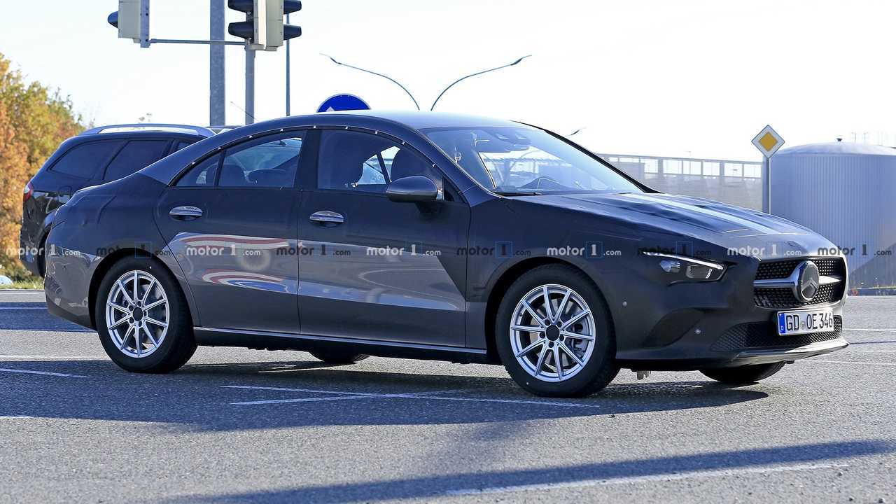 Photo espion Mercedes CLA