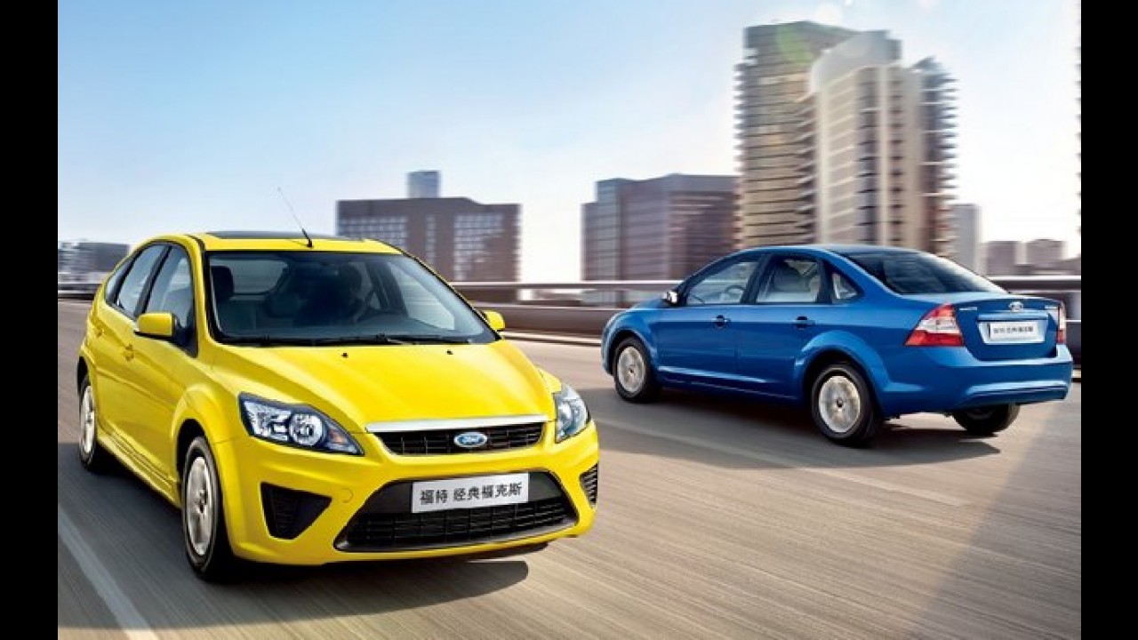 Flagra: novo Ford Escort é clicado mais uma vez, inclusive com fotos internas