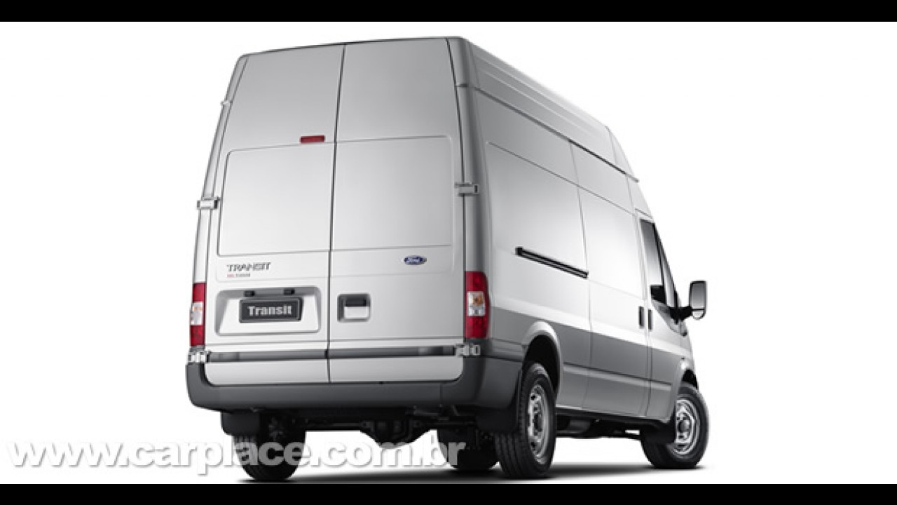 Test-Drive: Novo Ford Transit oferece conforto de carro de passeio