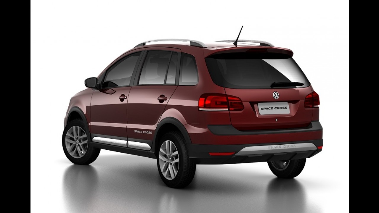 VW SpaceFox 2016 ganha multimídia com Apple Car Play e Android Auto