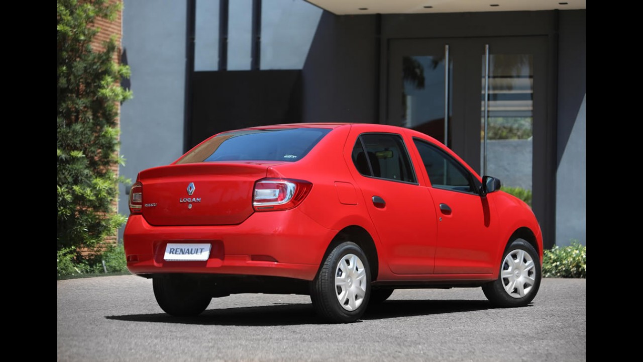 Novo Renault Logan chega por R$ 28.990 iniciais