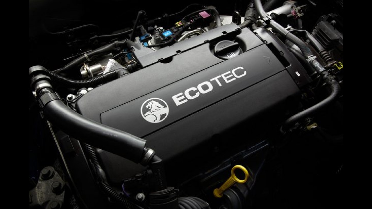 Que tal um Cruze com motor 1.6 Ecotec Turbo de 200 cv do Astra GTC?