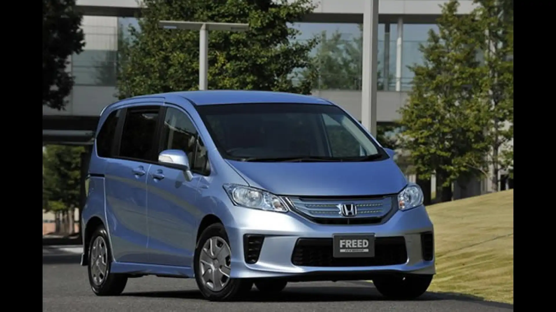 honda-freed-ganha-versao-