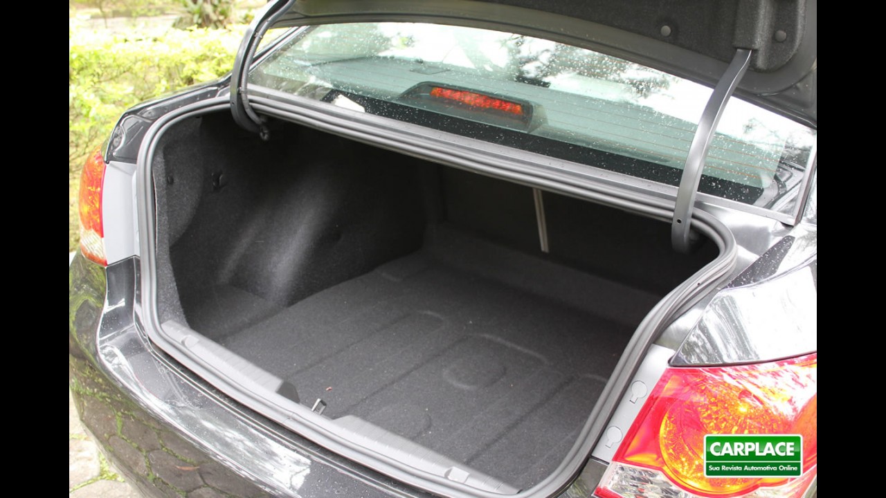 Impressões ao dirigir: Chevrolet Cruze LTZ 2012