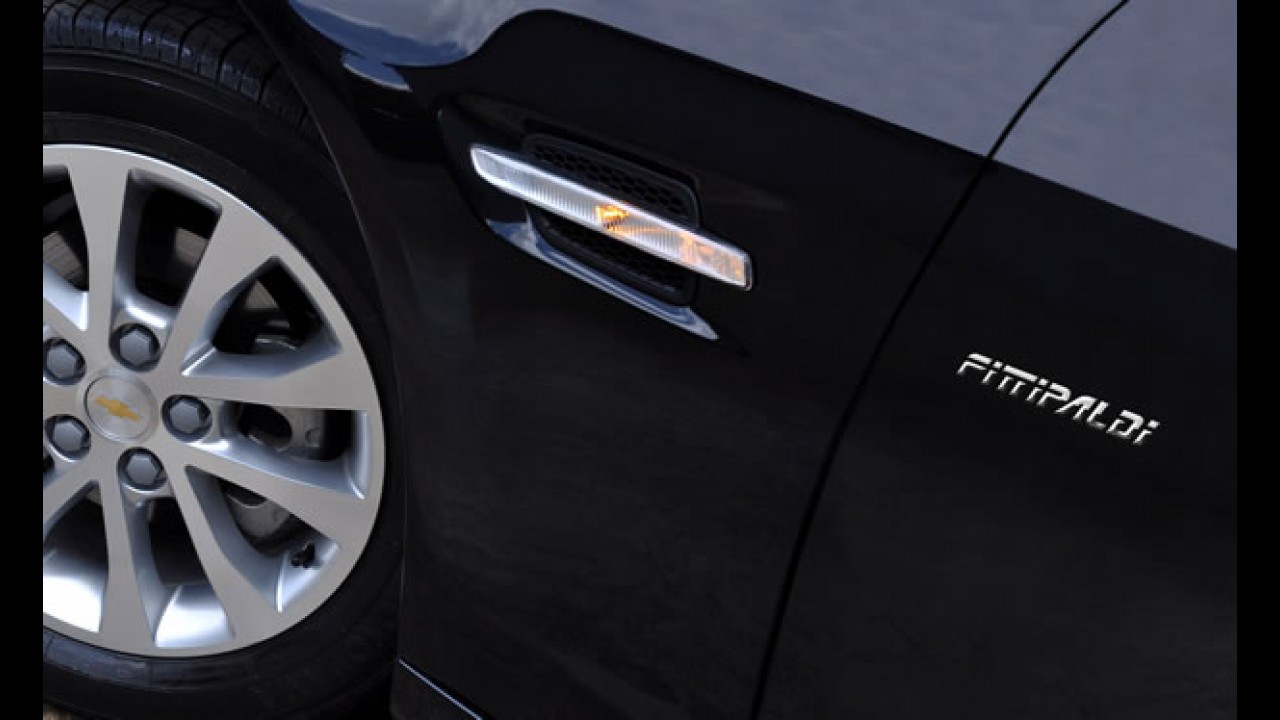 Chevrolet lança o Omega Fittipaldi - Sedan traz motor V6 3.6 litros de 292 cv com injeção direta