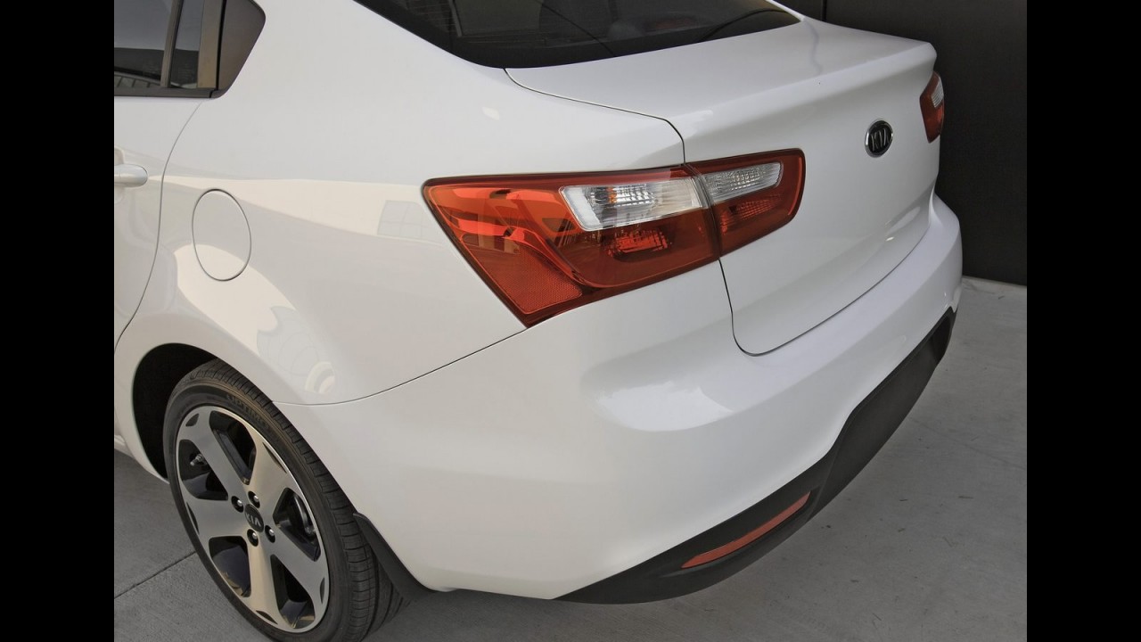 Direto de Nova York: Novo Kia Rio Sedã tem visual diferente do K2 chinês