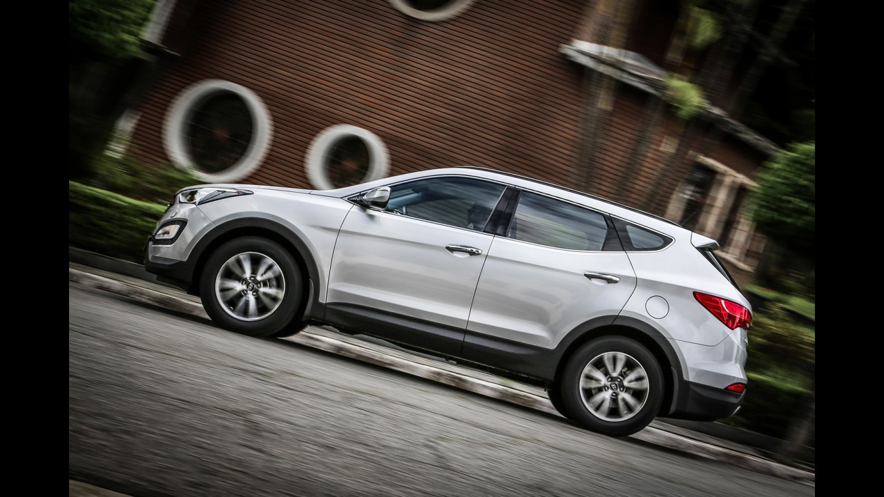 Teste CARPLACE: Santa Fe entra na nova era da Hyundai, inclusive no preço