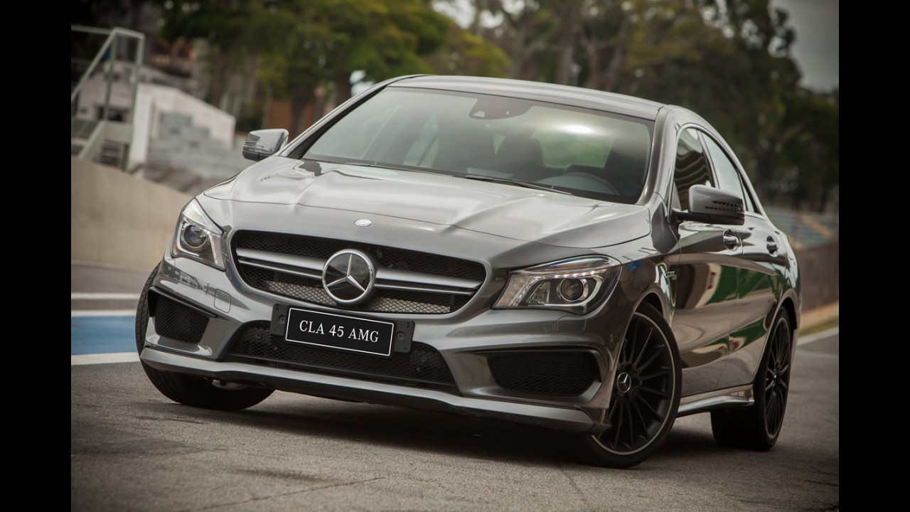 Avaliação: Mercedes CLA 45 AMG em Interlagos (pista molhada!)
