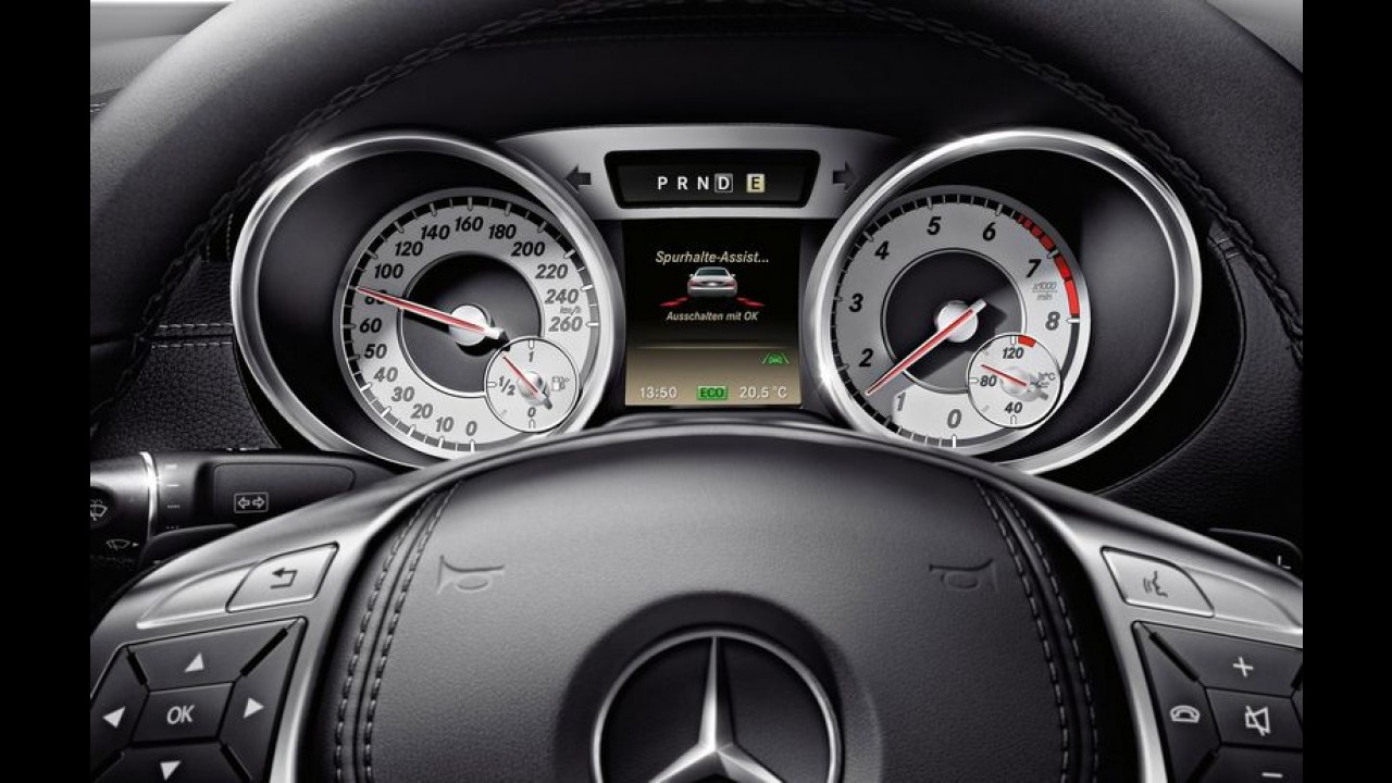 Mercedes-Benz SL 400 de 333 cv chega ao Brasil por US$ 222,9 mil