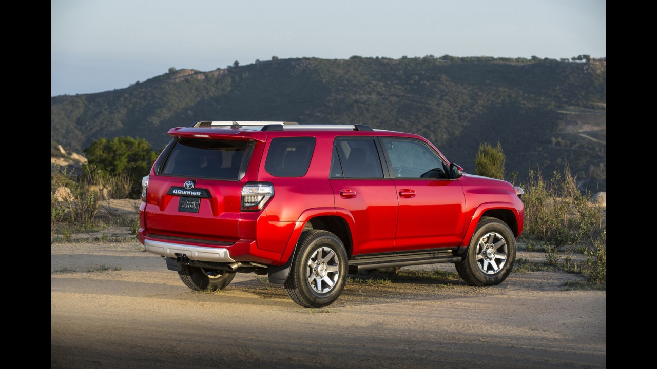 Toyota atualiza visual do SUV 4Runner nos EUA