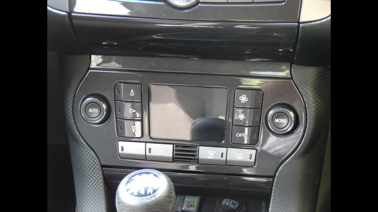 Avaliação - Fiat Bravo Essence 1.8 16V e.TorQ 2011 (Manual)