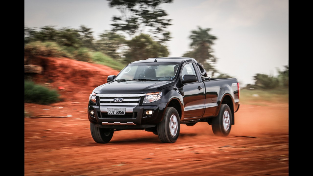 Teste CARPLACE: líder Strada é desafiada pelas novas Saveiro 16V e Ranger Sport