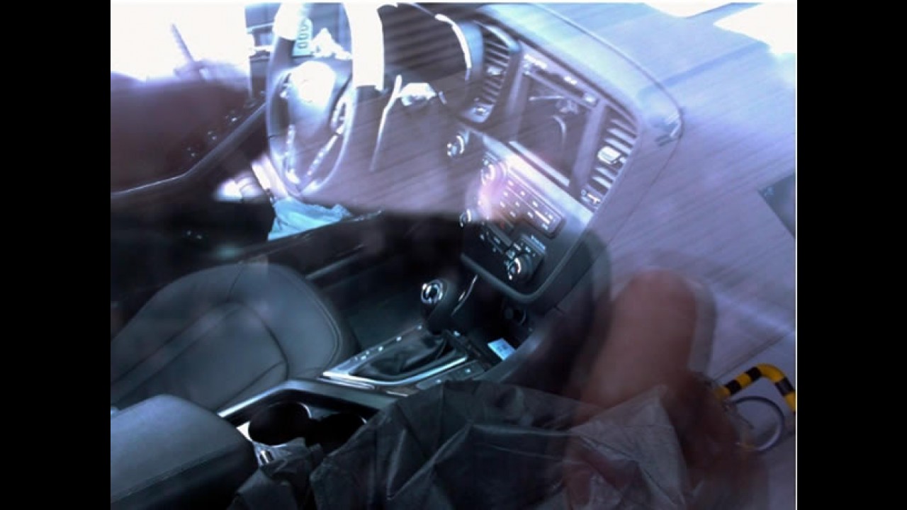 Surgem imagens do painel do Novo Kia Magentis