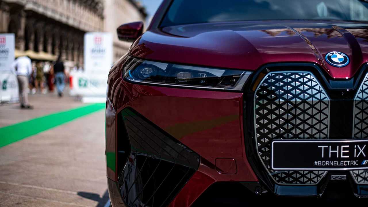 BMW iX na MIMO 2021