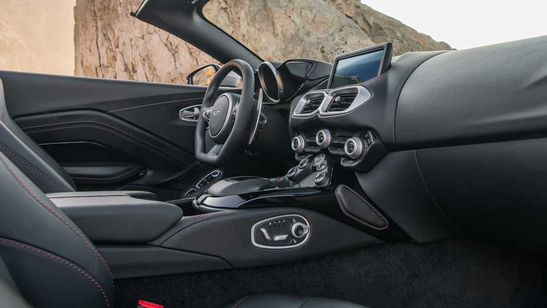 2021 Aston Martin Vantage Roadster Review - motor1 : 클리앙