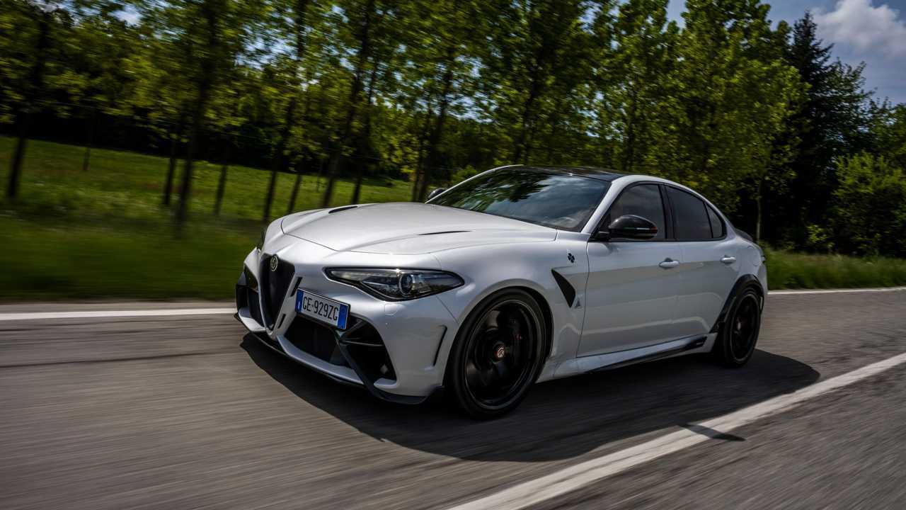 Alfa Romeo Giulia GTA, la prova
