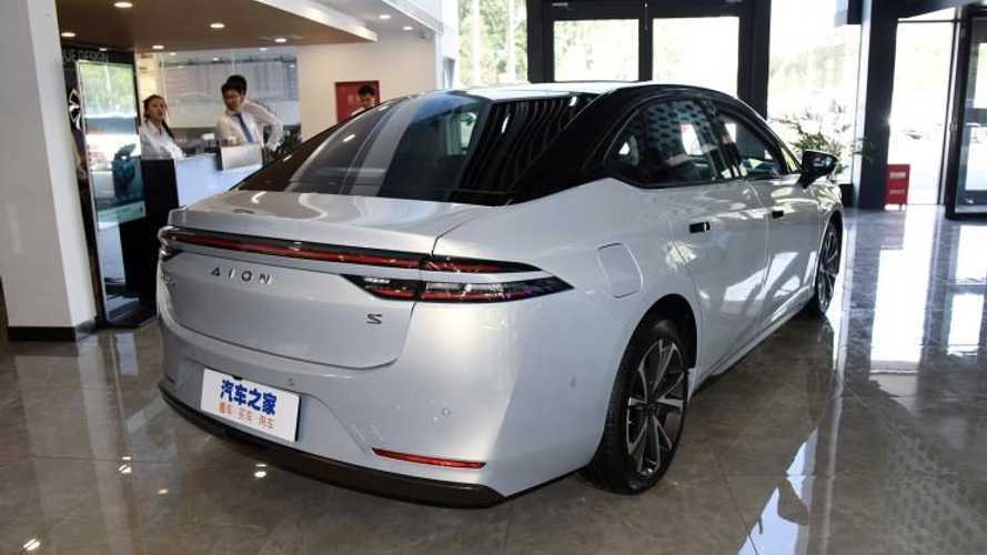 GAC Aion рассказал о новой технологии зарядки