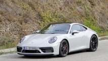 Yeni Porsche 911 GTS Cabrio casus fotoğraflar