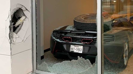 Rare McLaren Speedtail Crashes In Japan At Fuji Speedway