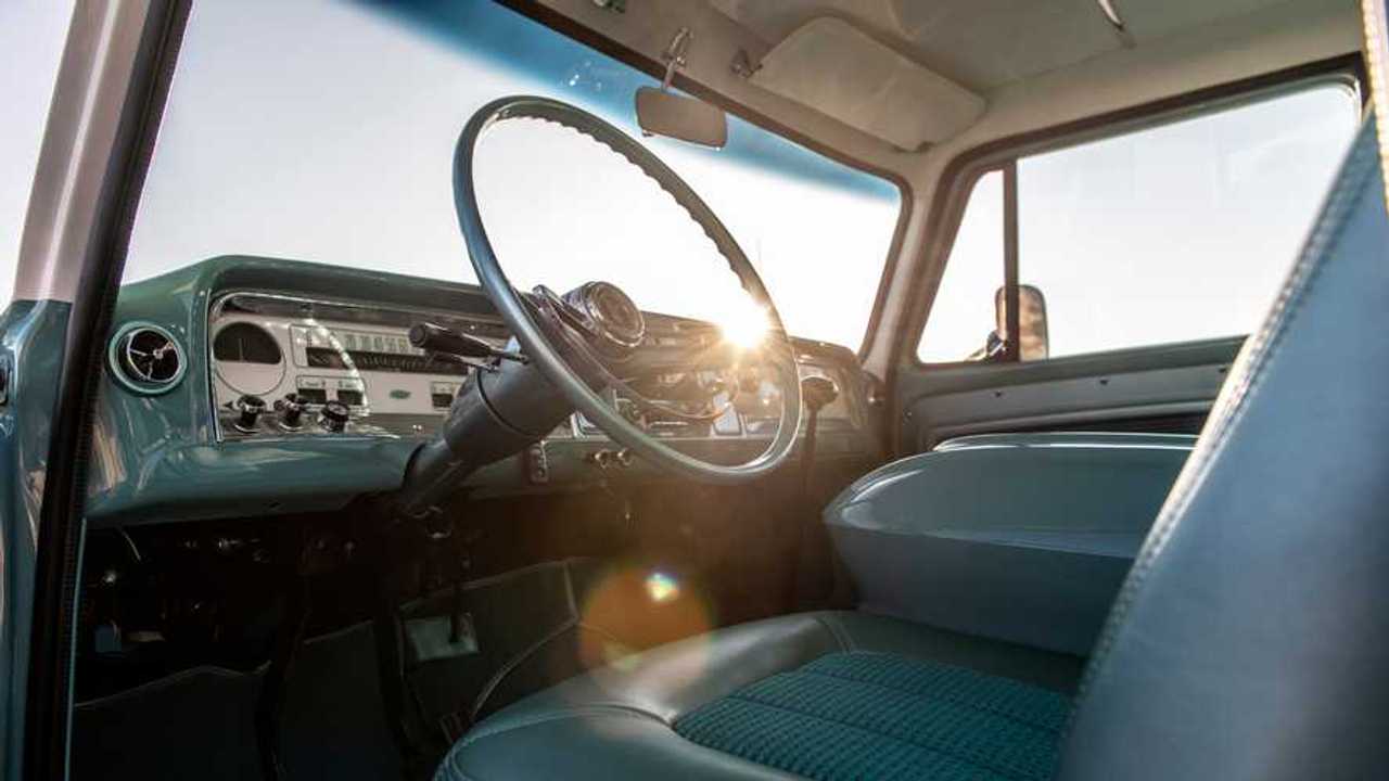 Chevy Rtech Ponderosa Custom 1966