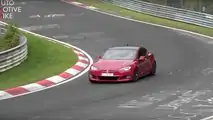 Tesla Model S Plaid en action au Nurburgring