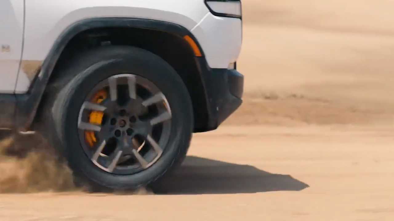 Rivian Shows Old Prototype Of R1T On YouTube And New One On Twitter