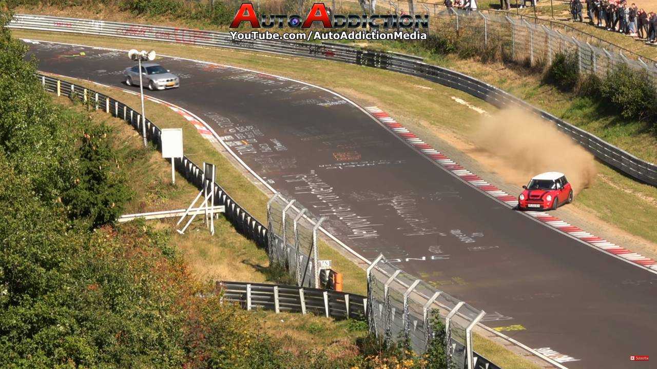 Mini Nürburgring Crash