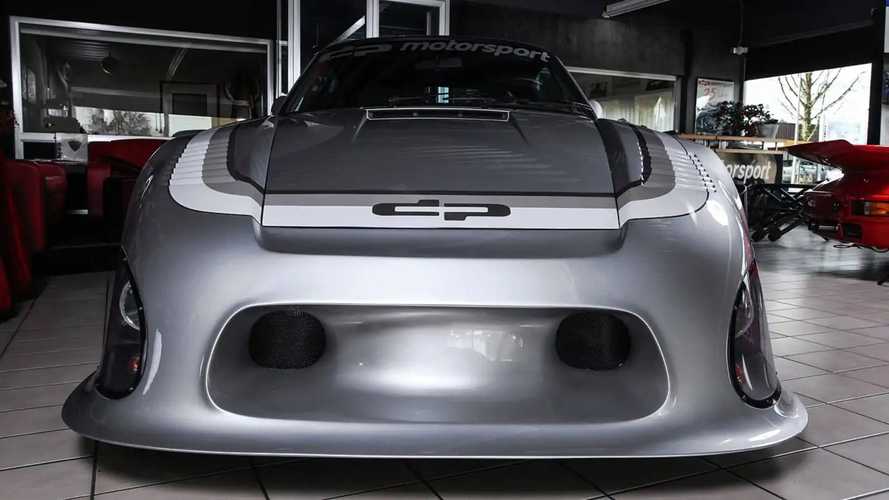 Modified Porsche 935 by DP Motorsport
