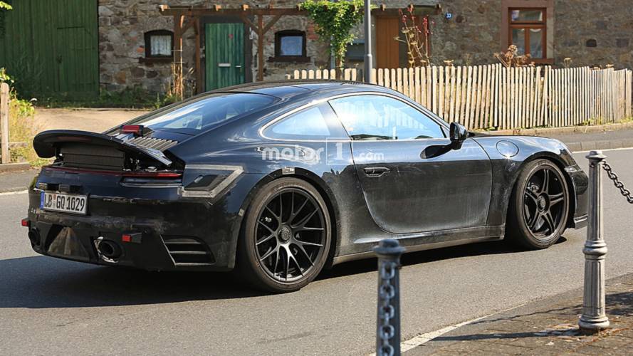 Next Porsche 911 GTS Spy Photos