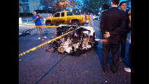 Lamborghini Aventador spezzata a metà in un incidente