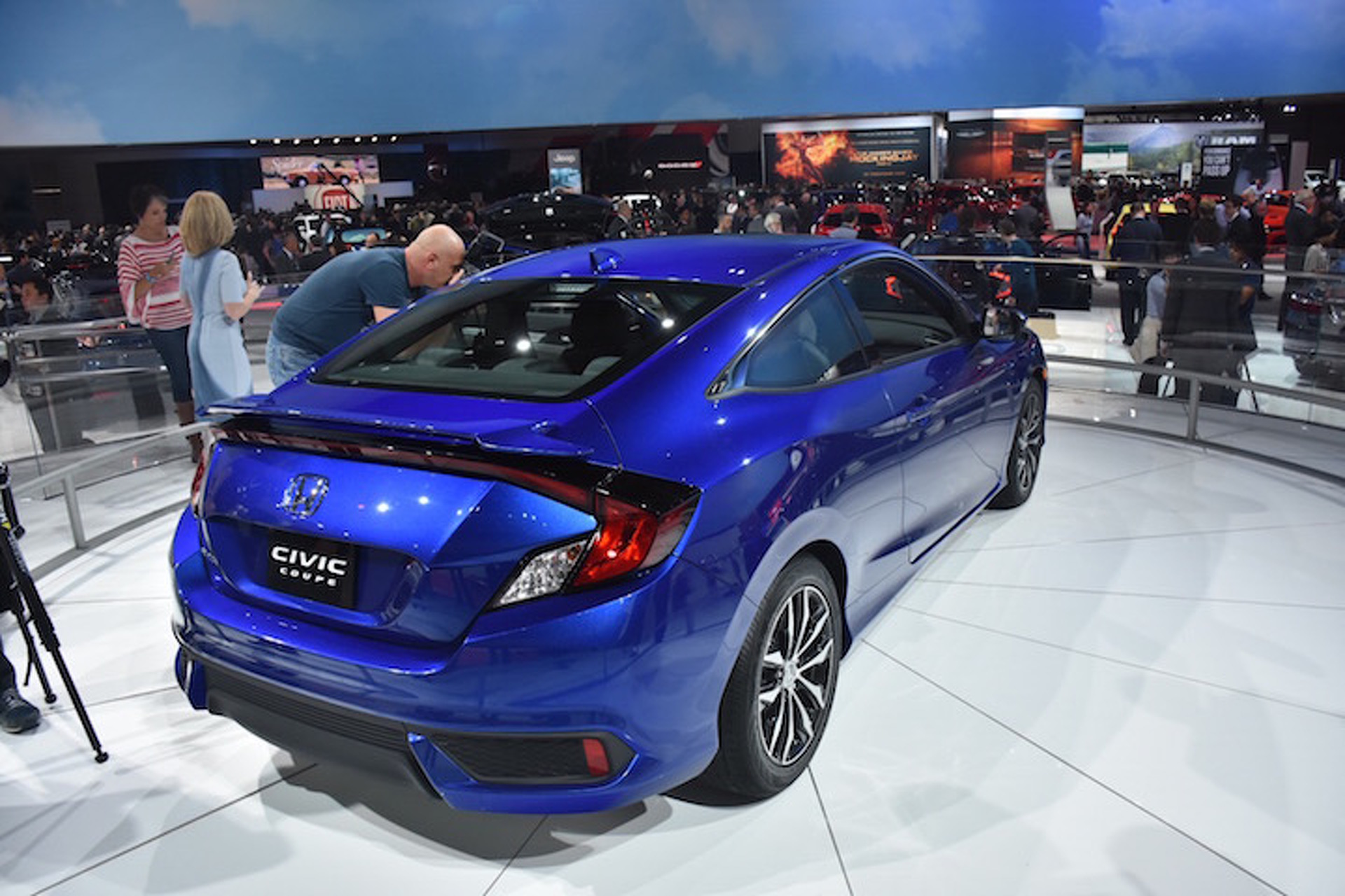 Honda Civic Coupe Bows in Blue at LA Auto Show