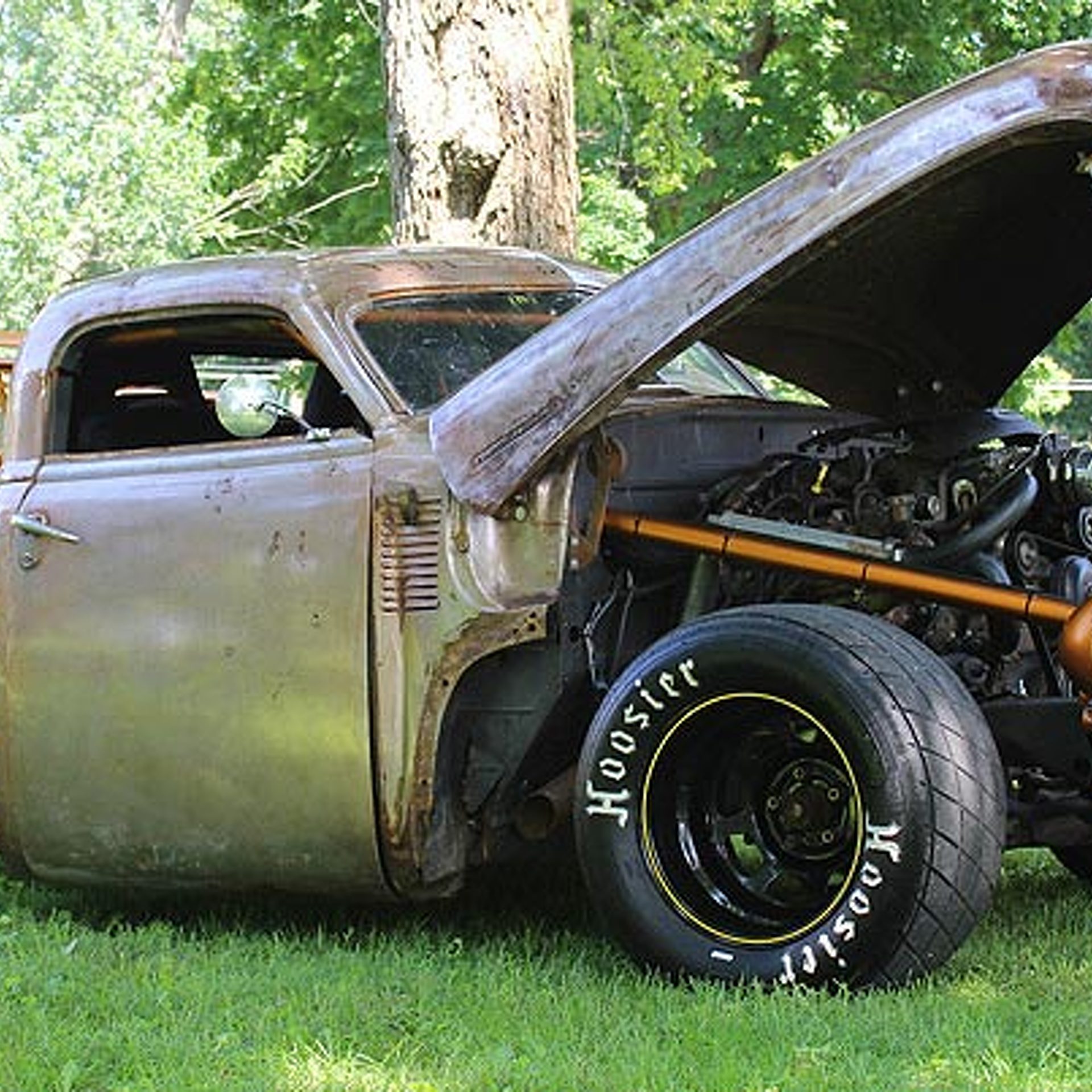 This 1947 Chevrolet Pickup is Half Rat Rod, Half Racecar