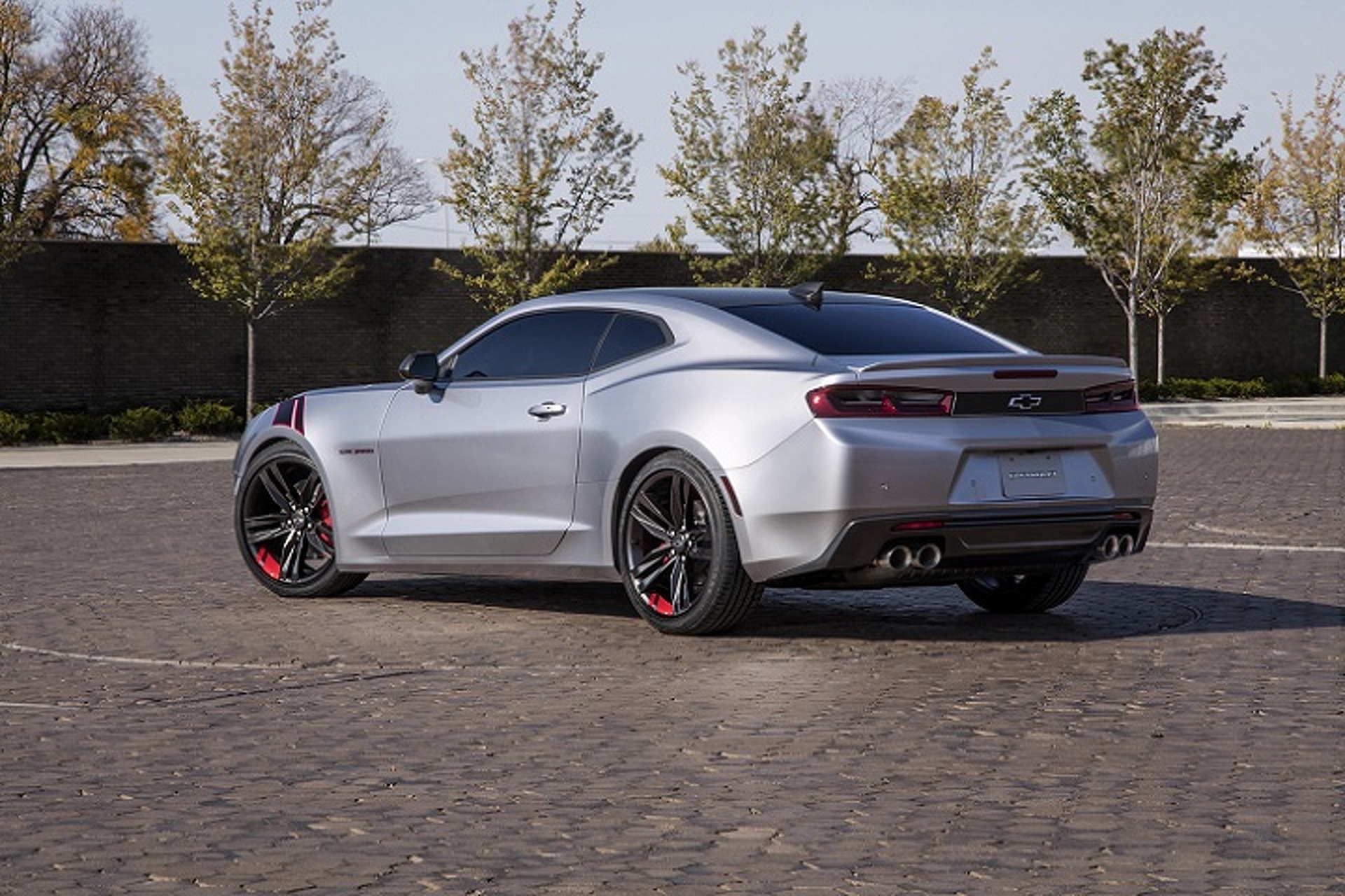 Chevrolet Unveils Camaro Red Line Concept Ahead of SEMA