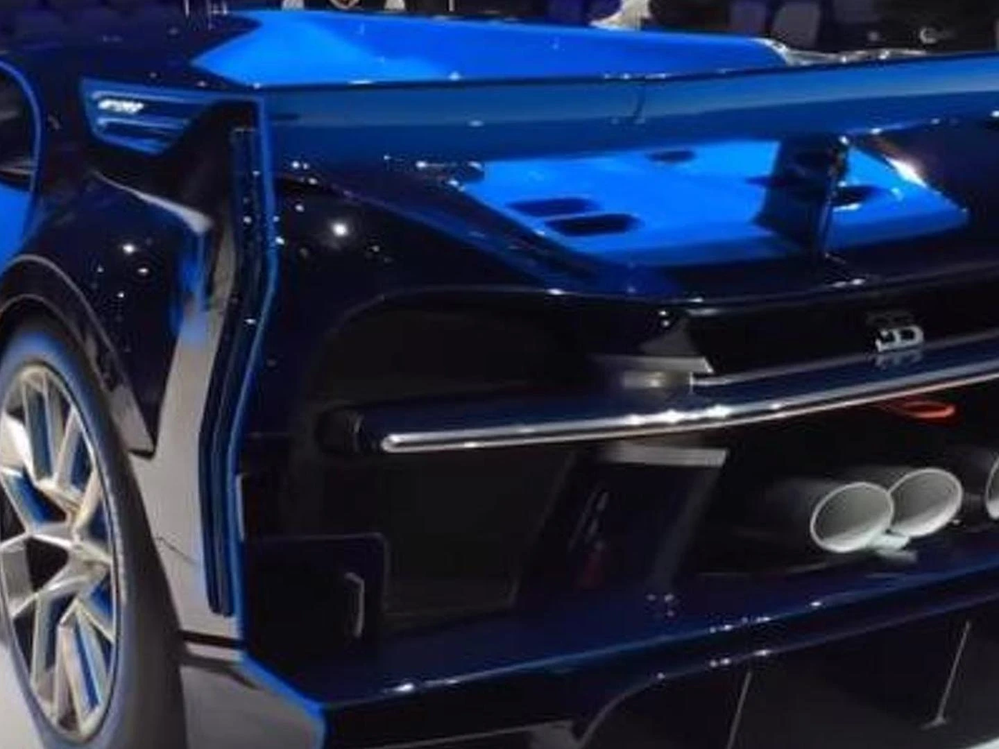 Hear The Engine Sound Of Bugatti Vision Gran Turismo Video