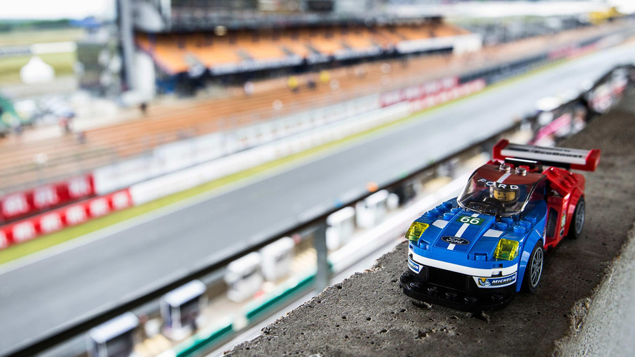 Ford GT and GT40 Lego Sets