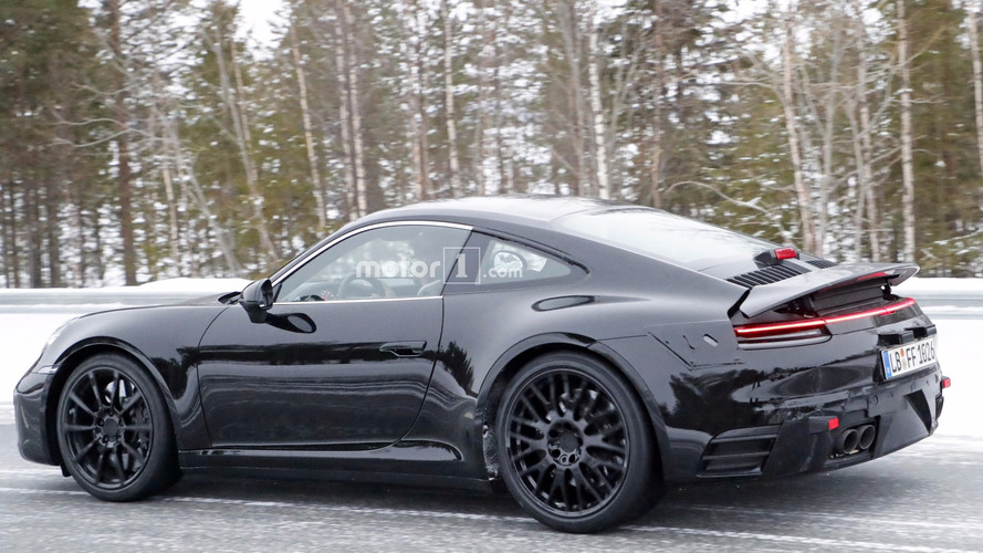 2019 Porsche 911 spy photo