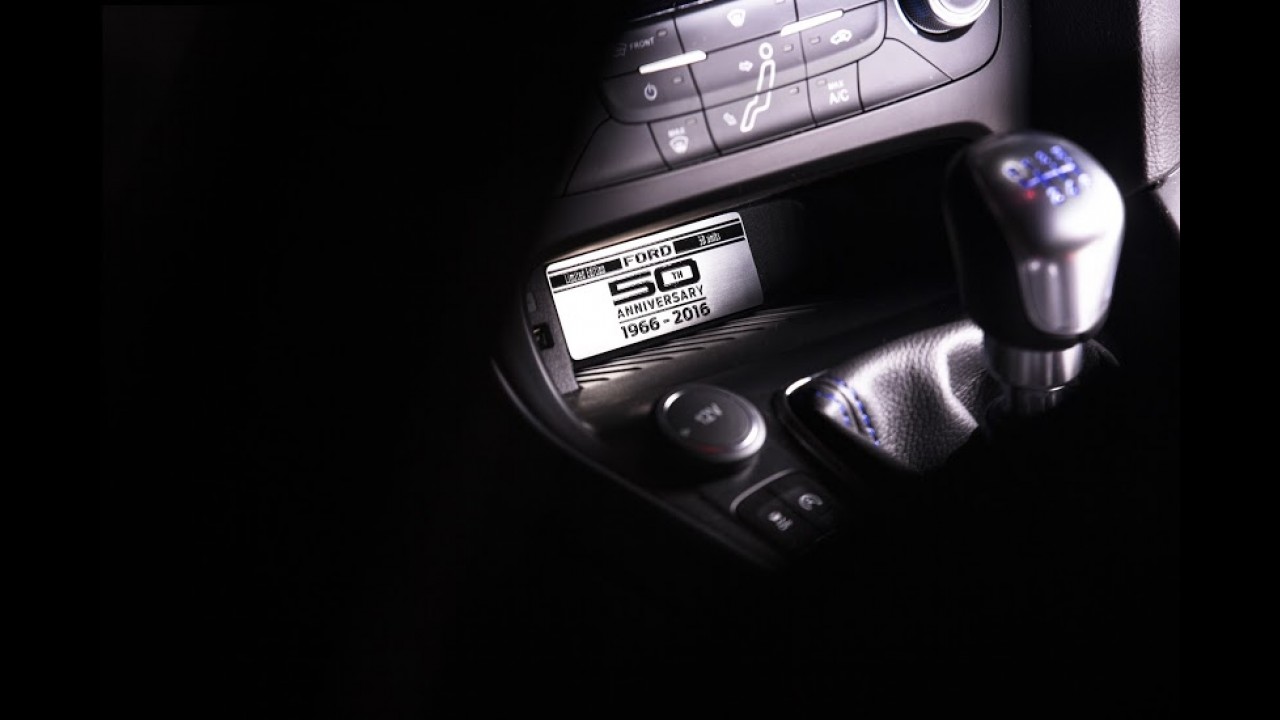 Ford lança série especial "Le Mans" para Fiesta, Focus e Mustang