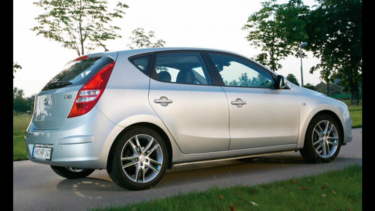 Hyundai convoca 15,7 mil i30 no Brasil para reparar falha na direção
