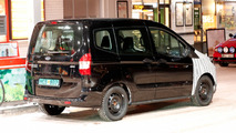 Ford Tourneo Spy Shots