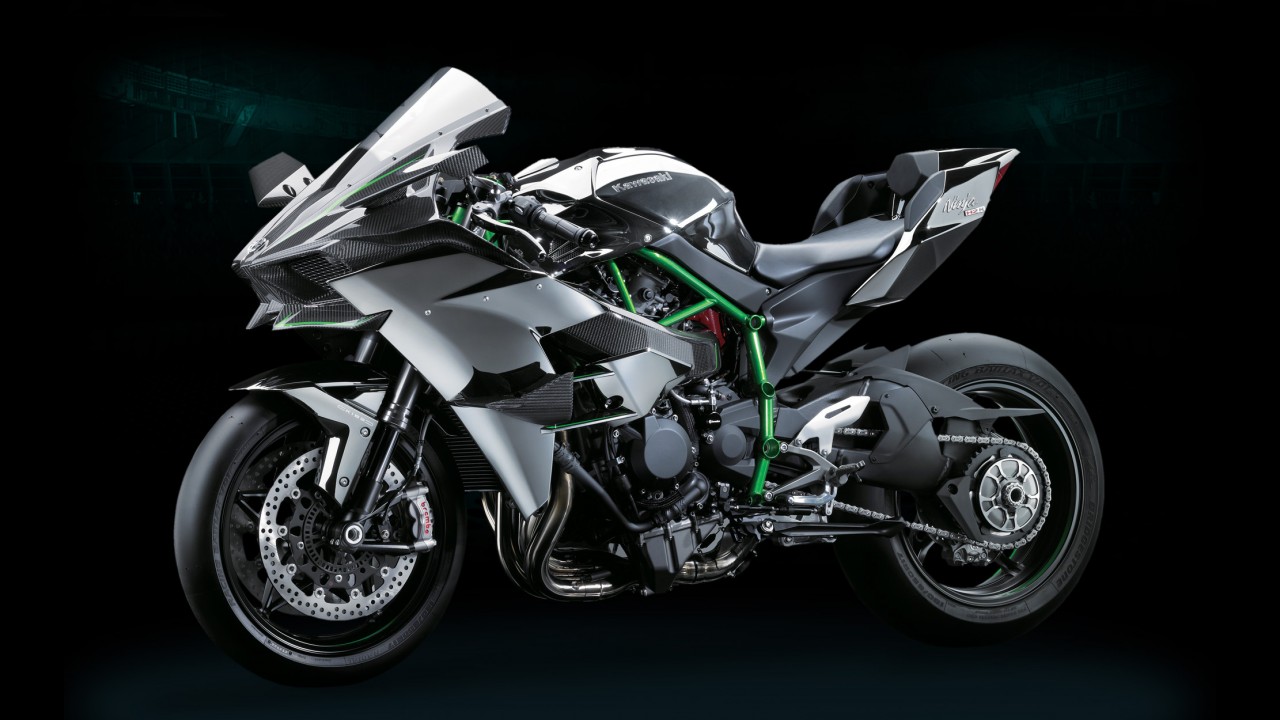 Insano! Kawasaki Ninja H2R atinge 331 km/h em circuito de rua - veja vídeo