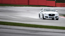 Jaguar XJR meets the XJR9-LM