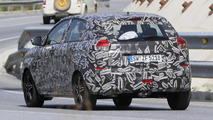 2016 Lada XRAY spy photo