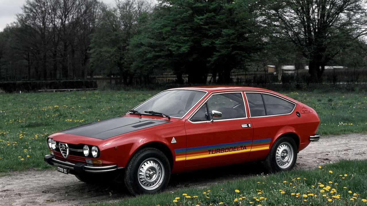 Alfa Romeo Alfetta GT e GTV 1974-1985