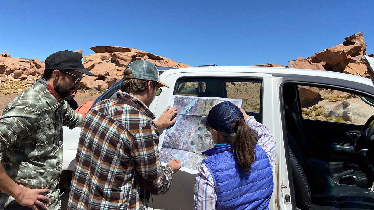 No sólo litio: BMW también impulsará la producción de baterías para autos eléctricos en Argentina