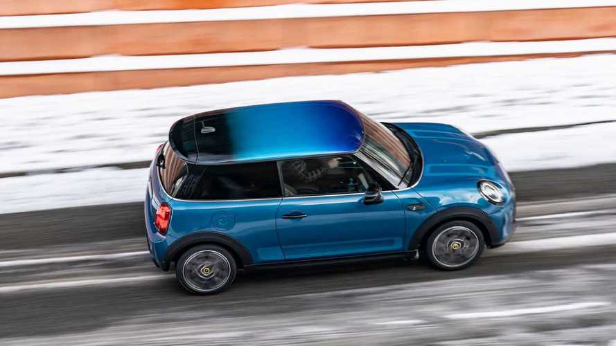 Varian Khusus Mini Cooper Listrik Tampil dengan Warna Eksotis