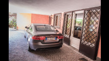 Jaguar XE nelle vesti di 
