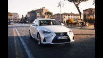Lexus IS restyling