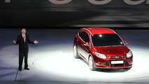 2012 Ford Focus live at 2010 Detroit Auto Show 11.01.2010