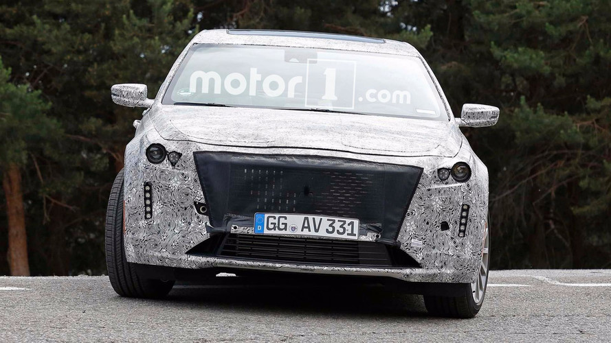 2019 Cadillac CT6 casus fotoğrafları