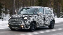 Fiat 500L Spy Pics